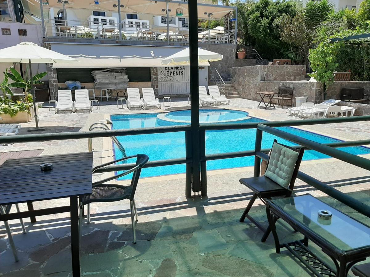Ela Mesa Lejlighedshotel Souvala Eksteriør billede