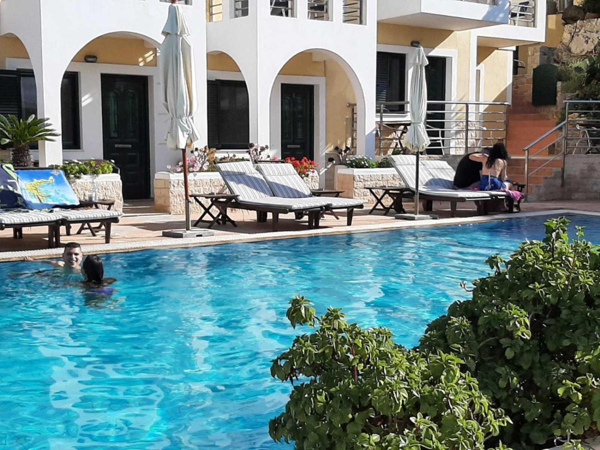 Ela Mesa Lejlighedshotel Souvala Eksteriør billede